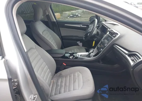 2014 Ford Fusion S из США, поврежденный, VIN 3FA6P0G78ER331656